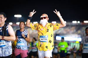 BIB: 315, 44154, 437
                            <button type="button" onclick="openModal(22887506)" class="btn btn-primary btn-sm float-right btn-popup" data-toggle="modal" data-target=".modal-high-quality">
                        <i class="fas fa-shopping-cart"></i> Add to Cart
                    </button>
                                            <button type="button" onclick="isThisMe(22887506, true)" class="btn btn-success btn-sm float-right btn-popup btn-isme hidden" data-toggle="tooltip" data-placement="bottom" title="นี่คือรูปของคุณใช่ไหม คลิกที่นี่เพื่อเอาเข้าอัลบั้ม">
                        <i class="fas fa-plus"></i> Add to album
                    </button>
                    <button type="button" onclick="isThisMe(22887506, false)" class="btn btn-warning btn-sm float-right btn-popup btn-isnotme hidden">
                        <i class="fas fa-ban"></i> Remove from album
                    </button>